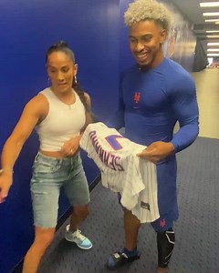 351K views · 10K reactions |  Cindy N Amanda Serrano y Francisco M. Lindor ejemplos de grandeza  壘⚾️ #SerranoCarabajal #6Agosto #MSG #SHOWTIMEPPV  Diamonds Santa Juanita  CF Electrical Service  Bebi Mobile Cuts  Rivera Drywall Arts  SB Phone Solutions 朗 Knaviz Dispensary | PRBoxea | Facebook