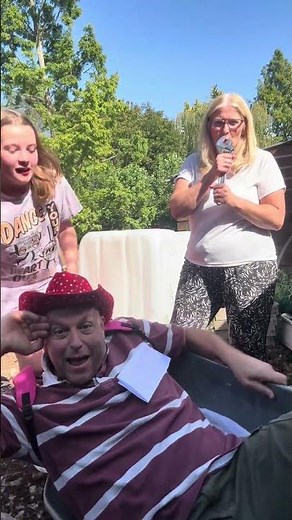 Nelly I love you 💕 performed (badly) by ‘Jeff’ & friends.