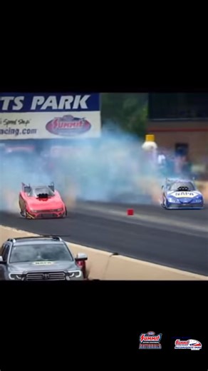 Where fans become family ❤️ Make memories together at the Summit Racing Equipment NHRA Nationals, June 25–28 in Norwalk. Don’t miss NHRA’s historic 75th Anniversary! | Summit Motorsports Park