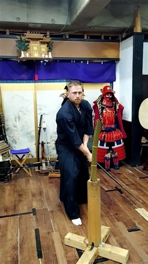 The Essence and Hidden Dangers of the Samurai Sword #bushido #katana