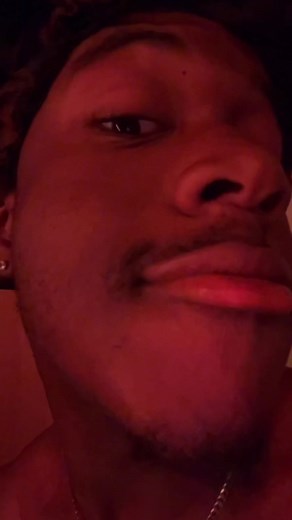 da guyss needed one 🤴🏾😂😂😂😂