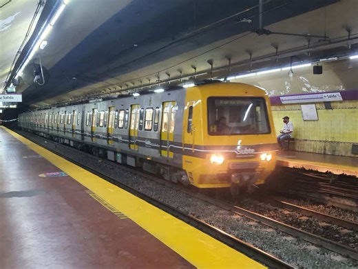 开通88年的老线路上CBTC！高效率进出站 阿根廷•布宜诺斯艾利斯地铁100型列车