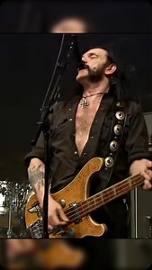 88K views · 7.3K reactions | RAMONES by MOTÖRHEAD (1916 album) A admiração mútua entre Joey dos Ramones e Lemmy era tão grande e sincera, que o Motörhead gravou essa faixa lançada em 1991 em homenagem ao quarteto mais Punk Rock da história do rock. . . . #motorhead #rocknroll #ramones #punk | Motörspades - Motörhead Tribüte Brazil | Facebook