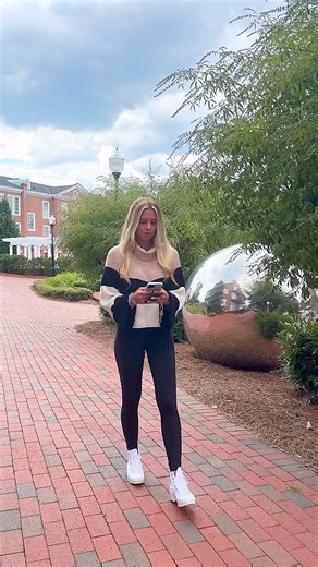 68K views · 268 reactions | HPU dorms >>>> anywhere else #HPU365 #HPUDorms #DormTour #DormLife #CollegeLifestyle | High Point University | Facebook