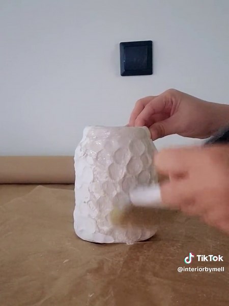 DIY Vase Modelling Clay Tutorial