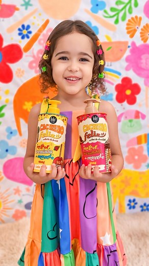 Allyne Ramos & Louise Castro | Quem precisa de superpoderes quando se tem Cachinho Feliz? 🌈✨ Lola + Louise é simplesmente o feat mais perfeito que a gente já viu? 💖😮‍💨... | Instagram