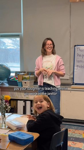 I’m here to learn thank you @annabelleleeflorals for 2 days of flower workshops here bravo 👏 | Jimmy Cash