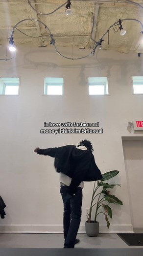 Fashion Inspirations for Petite Women: Style Guide