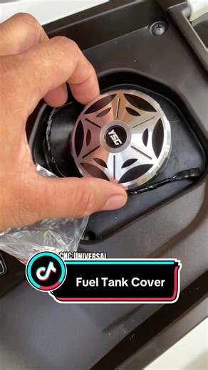 CNC Universal Fuel Tank Cover for Motorcycles