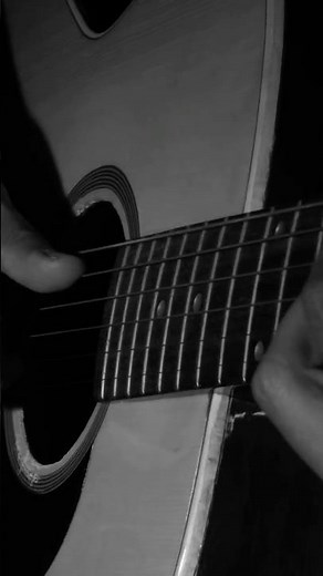 Relaxing Guitar Music to Soothe Your Night and Lull You to Sleep