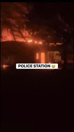 60K views · 832 reactions | Na police station this for Touboro inside North region weh Tchiroma ei supporters don light fire inside this evening. #kongossaman | Kongossa Man | Facebook