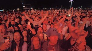 47K views · 3.8K reactions | Awesome third day at Audley End House and Gardens in Saffron Walden, Essex with the legendary Richard Ashcroft, Ocean Colour Scene and Tom Meighan! Absolutely awesome! Here's a 60sec compilation video of the day and night. Thanks to everyone who came along! xx | HeritageLive Festivals | Facebook