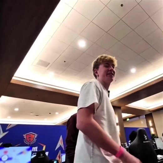 PWR Alex: Aura in Fortnite Esports