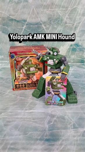 Thanks to @yolopark.official we have the new AMK MINI G1 Transformers set. Hound is in the house! 11 cm tall of pure G1 flavor. Easy to build, poseable and fun! Great for your desk! Order Hound or the full set of 6 characters via Yolopark webstore with 5% off with code: BLACKCONVOY https://shop.yolopark.com/?ref=BlackConvoy #transformers #yolopark #amkmini #hotrod #jazz #cliffjumper #hound #arcee #prowl #toycollector #modelkit #peruvianfanboy #cybertron21 | Cybertron 21