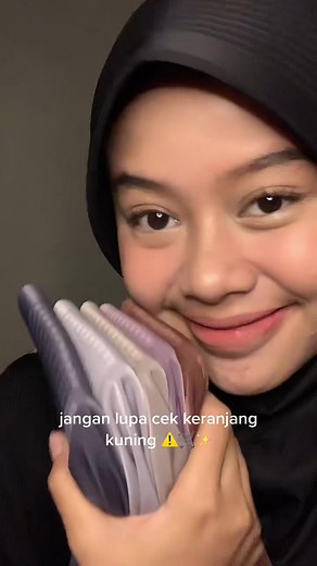 10 Warna Hijab Sport untuk Tampil Cerah