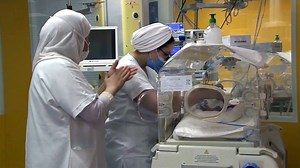 Mother gives birth to 9 babies in Morocco