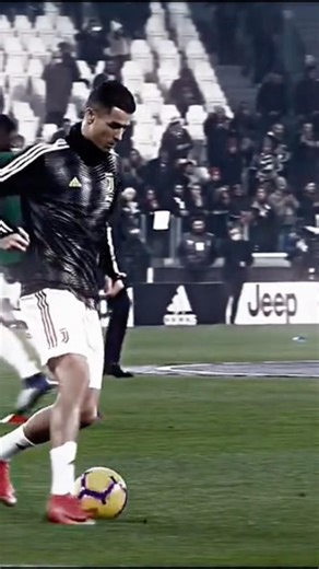 الافضل🐐 #goat #كريستيانو_رونالدو#ميسي #realmadrid #cr7 #اشتراك_بالقناة #اشتراك_بالقناة #نادي_النصر