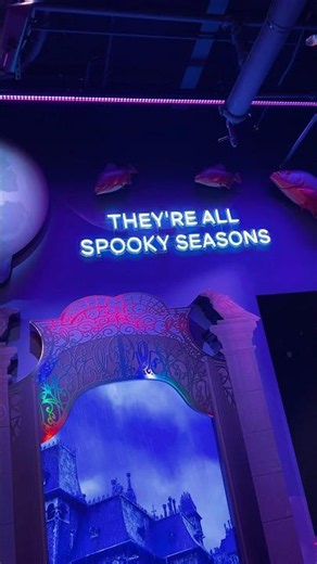 Netflix House in Philadelphia #netflixhouse #halloween