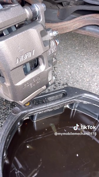 My Mobile Mechanic walk you through a pressure bleed when replacing a brake caliper a.k.a. how to bleed your brakes. #sparkplug #cartools #BrakeMaintenance #MechanicLife #MobileMechanic #MechanicTips #autos #CarMaintenance #AutomotiveRepair #brakepads #brakerotor #brakepad #mechanic #FixingCars #mobilemechanicsofticktok