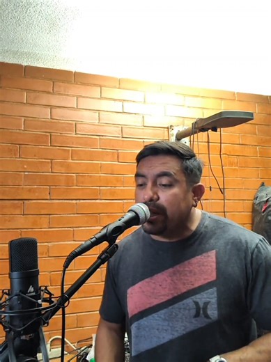 Idilio: A Romantic Salsa Classic by Willie Colon