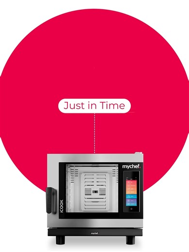 With @mychef.pro's Just in Time technology, you can prepare several dishes with varying cooking times that will all finish at once. ⏱️ Mychef iCOOK will tell you when to load each tray so that every item finishes cooking at the same time, with perfect results. Just in time for service! #Mychef #GreatChoice #iCOOK #JustInTime