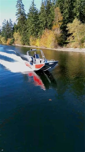 2K views · 733 reactions | Search and rescue calls never ask if it’s a good time, so ensuring you have a boat that can tackle shallow waters or the toughest conditions is a must! The Skagit is that boat. When configured for fire rescue services, this hull is as good as it gets, packed with great features all designed to make the end user’s day a little bit easier. See more details under the Agency tab on our website. | Wooldridge Boats (Official) | Facebook