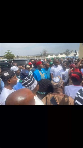 BREAKING: THE PLATEAU STATE GOVERNMENT HONOUR'S SEN.GEORGE AKUME (SGF) The Plateau State Government, under the leadership of Governor Caleb Mutfwang, has honored the Secretary to the Government of the Federation, Sen. George Akume. The new constructed International Conference Hall has been named after the distinguished Benue leader. This recognition is a testament to Sen. Akume outstanding contributions and solidifies his position as a pride of North Central Nigeria. May God continue to bless ou