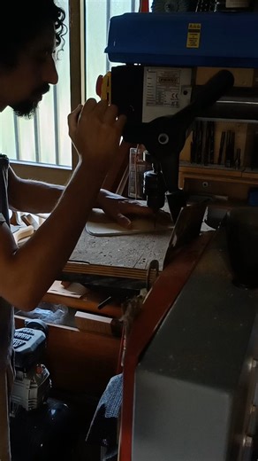 Building a pickguard may seem like an easy task, but it's not. It takes a lot of precision and patience to do things right. In this video you can see some of the stages of the process to build a custom pickguard. ✨ #bonaguitars #boutiqueguitars #customguitar #guitarmaker #guitars #guitardaily #electricguitar #offsetguitars #guitarsofinstagram #luthier #pickguard | Cristian Bona