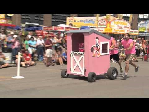 Outhouse Races | Iowa State Fair 2013