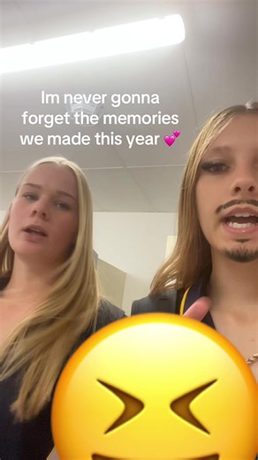 #fyp #memories #dontjsview #schoolcore @𝓙💕 @Ben's ⁴⁵⁰ @NEVAEH 🖤💛❤️ @️ @🪅 @2030 @Annie Moon @caution! @️charlie @𝓓 @Jame69 @Jaxson Graieg @𝐊𝐚𝐲𝐥𝐚 @montannaa 𓇼 @Levi_11 @Nara🥱 @pov_jou_favorite_rochee @Shaniqua.banks12 @𝓌𝒾𝓁𝓁𝑜𝓌 ♛ thank u guys for all the memories we made this year the first time we met we clicked and I love that thank u guys for everything and I love u all so much 💋