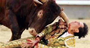 VIDEO: Impressive Spanish bullfighter gored