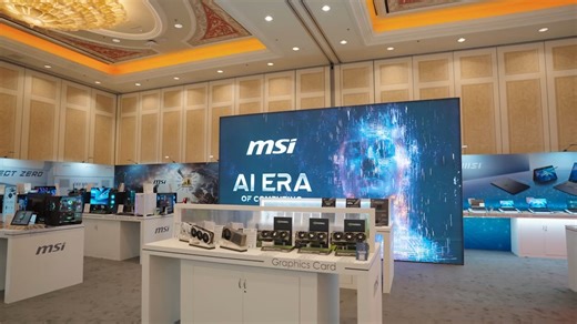 2.1K views · 130 reactions | 跟著我們一起攤位巡禮吧  本次MSI在 #CES2024 除了展示了最新款的18吋旗艦電競筆電陣容與遊戲掌機Claw外 更也推出了全新一代具創新設計與功能的AI筆電✨ 馬上告訴我們你最期待看到哪個商品 #MSIxCES2024 #Gaminglaptop #AILaptop" | MSI Gaming | Facebook