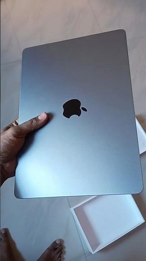 MacBook M2 Full Review 💻 | Real Performance Test, Battery Life & Design | Worth Buying in 2025?