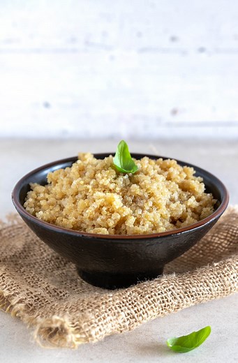 Como cozinhar quinoa (passo a passo) - Made by Choices