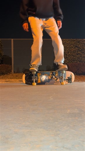 Freestyle Skateboarding: Master the Waltz Technique