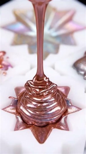 😌 Viscous pearlescent liquid slowly filling intricate molds, s... #Shorts