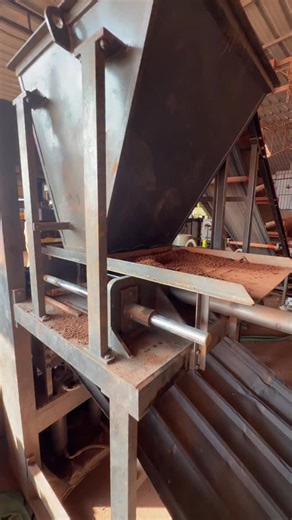 ഇതിലും കുറഞ്ഞ വിലയിൽ ഇനി കിട്ടില്ല 👌 Budget Friendly Building Materials | MUN Brick & Lock Brick Explained കൂടുതലറിയാൻ വിളിക്കാം : Classics mun brick Malappuram 6235 44 2000 6235 44 3000 #interlockbrick #soilbrick #mbrick #keralabrick #keralainterlock classicmunbricks MunBrick LockBrick BudgetHouse LowCostConstruction BuildingMaterials KeralaConstruction HouseBuilding AffordableHomes ConstructionTips Malayalam ............................................................... 🔺നിങ്ങളുടെ ഷോപ്പ് / 