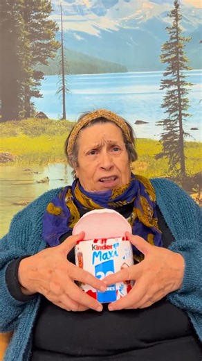 @lesvieuxdroles on Instagram: "À l’EHPAD La Providence, nos résidents rêvent encore de petites escapades : sortir au restaurant, pique niquer au bord de l’eau, aller voir un match de rugby, partir en séjour, sortir faire des courses… Malheureusement nous n’avons pas de mini-bus.. Pourtant, ces moments dehors sont bien plus qu’une simple balade : c’est un souffle de liberté, un lien avec la vie d’avant, une bouffée d’oxygène dans des journées parfois calmes. Aujourd’hui, nous lançons cette cagnot