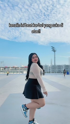 SizeNoLimit on Instagram: "beat karbu! suka di atas😜"
