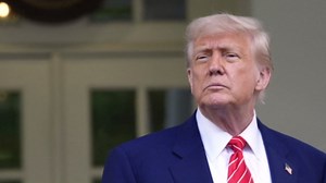 Is Qatar's royal family gifting the Trump administration a luxury jet?