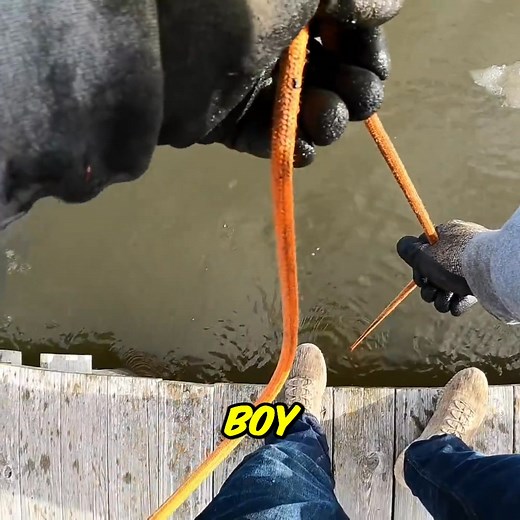 It never gets old! Every throw reveals something amazing—scissors, knives...it's like history down there! Found a whole pair of scissors and then it just kept getting better. Cash money, baby! Three knives in a row? Unbelievable! #MagnetFishing #UnderwaterFinds #TreasureHunt #Knives #Scissors #CashMoney | The Fisher Magnet Fishing