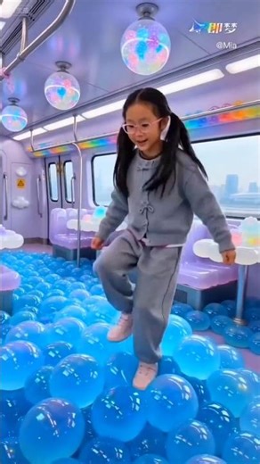 🎈 Huge Balloon Train Surprise Turns Into Magical Balloon World Adventure 🚂