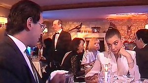 Femme offerte a des hommes murs - RedPorn.Tv