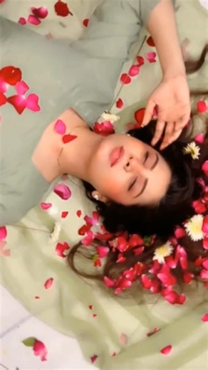 Beautiful Flowers Aesthetic Video 🌸 | Relaxing Nature Vibes