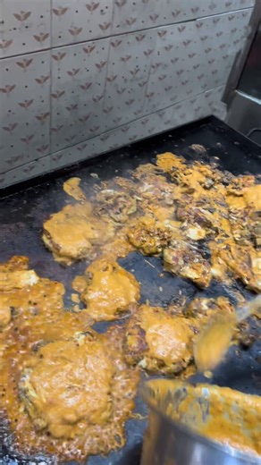 Threadz_stories on Instagram: "🍗 Unlimited Ghee Rice & Chicken Pollichath – Just ₹100!🔥 Taste the real Kerala vibes at Delicious Food Court, Venkitangu Centre (Near Kannoth Padam). Tag your foodie gang and don’t miss this budget feast! 😋✨ 📞 95676 93245 #UnlimitedFood #GheeRiceLove #ChickenPollichath #KeralaFoodVibes #ThrissurFoodies #DeliciousFoodCourt #VenkitanguEats #FoodieSpot #KeralaStreetFood #BudgetMeals #FoodVlogKerala #ThrissurVibes #FoodReel #MalayaliFoodies #TastyKerala #FoodLover 