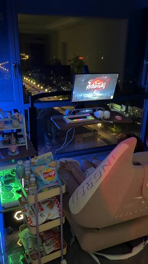 979K views · 19K reactions | tối thứ 3 #setup #nghiensetup #decor #PC #maytinh #banlamviec #xuhuong #reels #trends #viral | Nghiện Phím cơ | Facebook