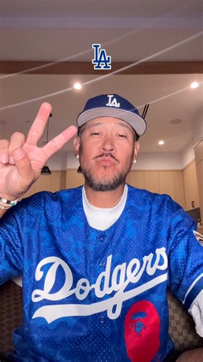 BEN BALLER 🇰🇷 on Instagram: "This is for the LA OG’s who grew up in the 213 area code 💙"