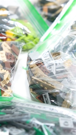 Lego / T-Rex Breakout Disassemble Part 14