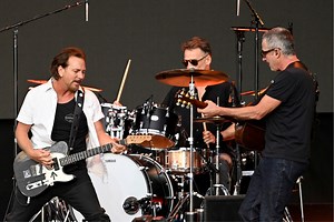 Pearl Jam Announces 2025 Tour Dates