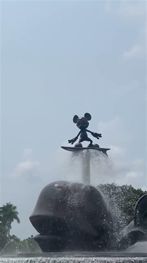 HELLO MICKEY MOUSE